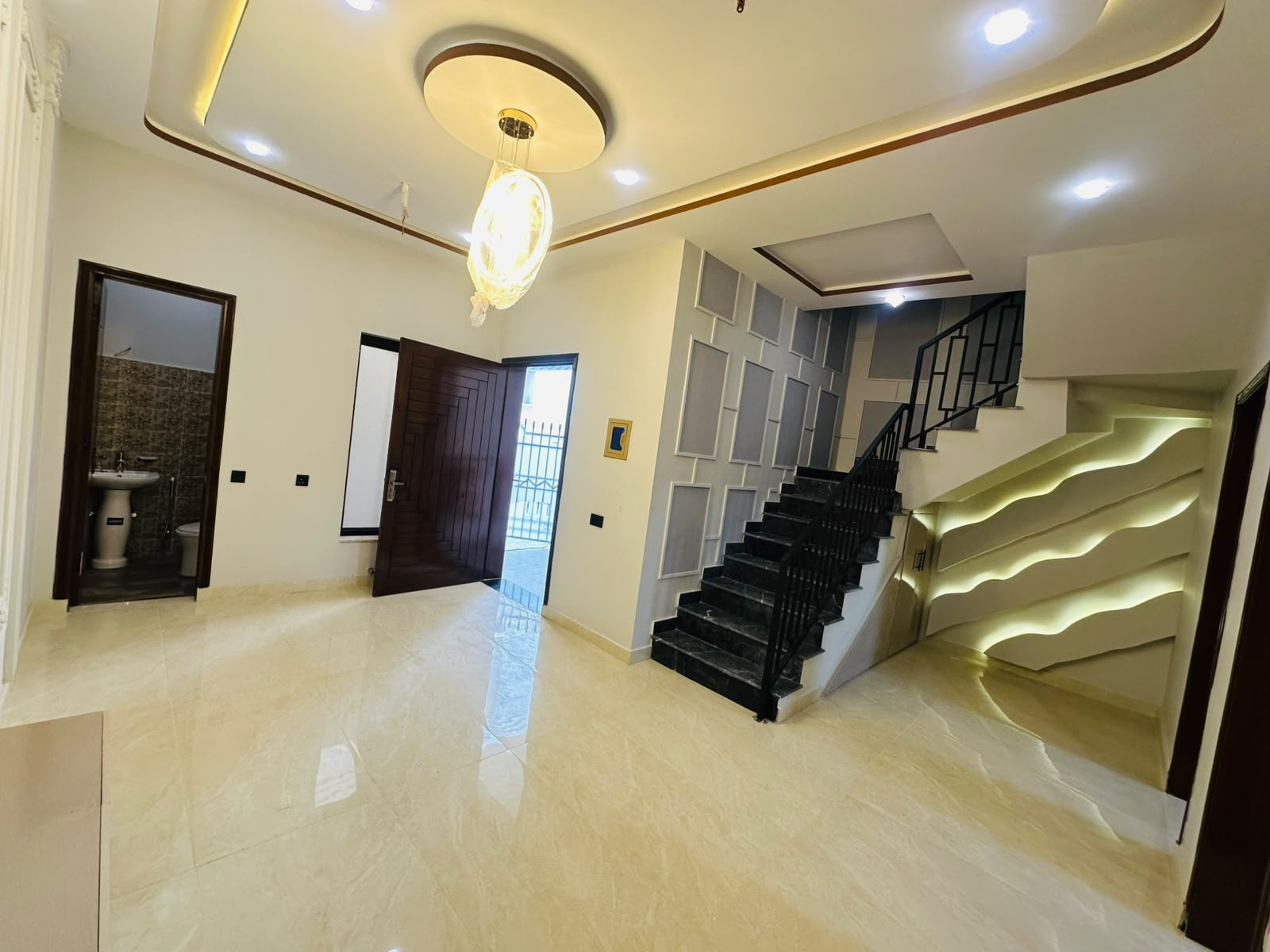 Project gallery image 10