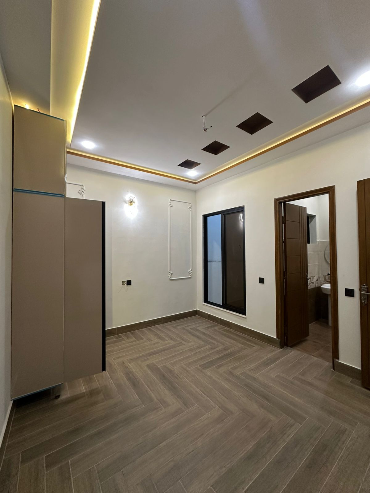 Project gallery image 20