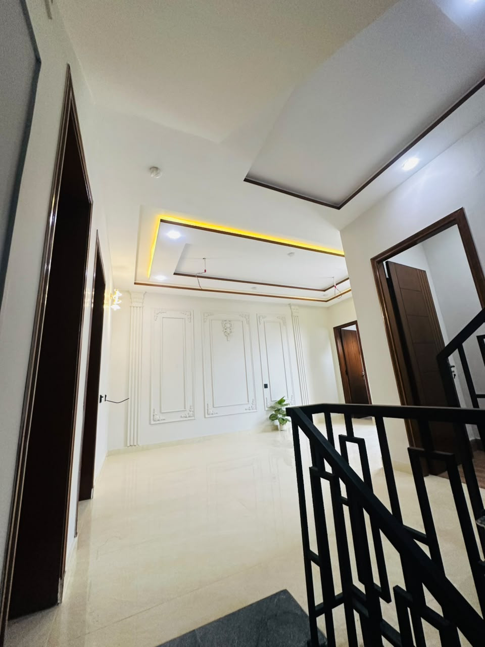 Property gallery image 5