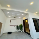 Property gallery image 9
